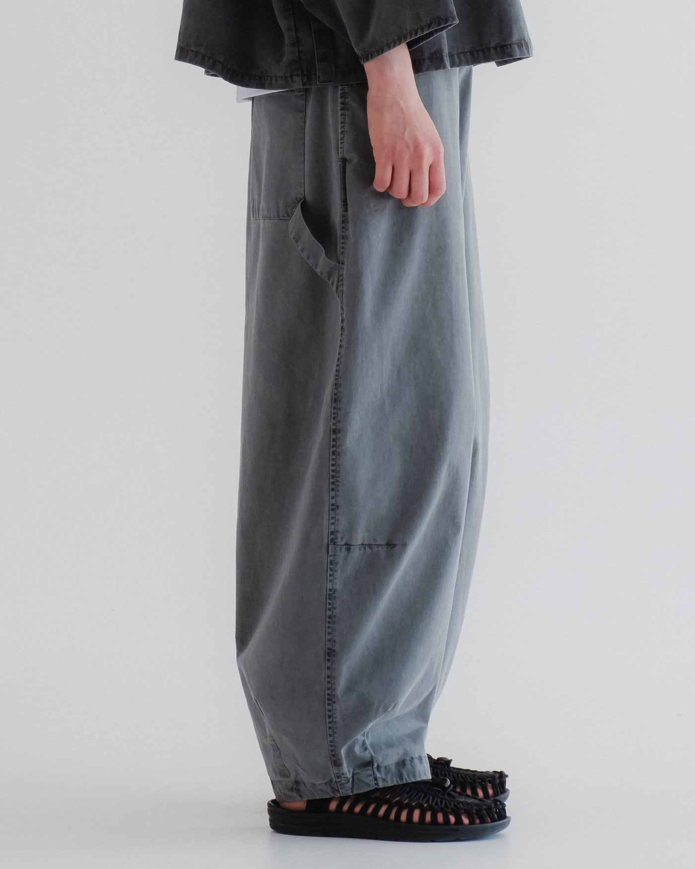 Sultan Pants Fine Broken Twill Asphalt